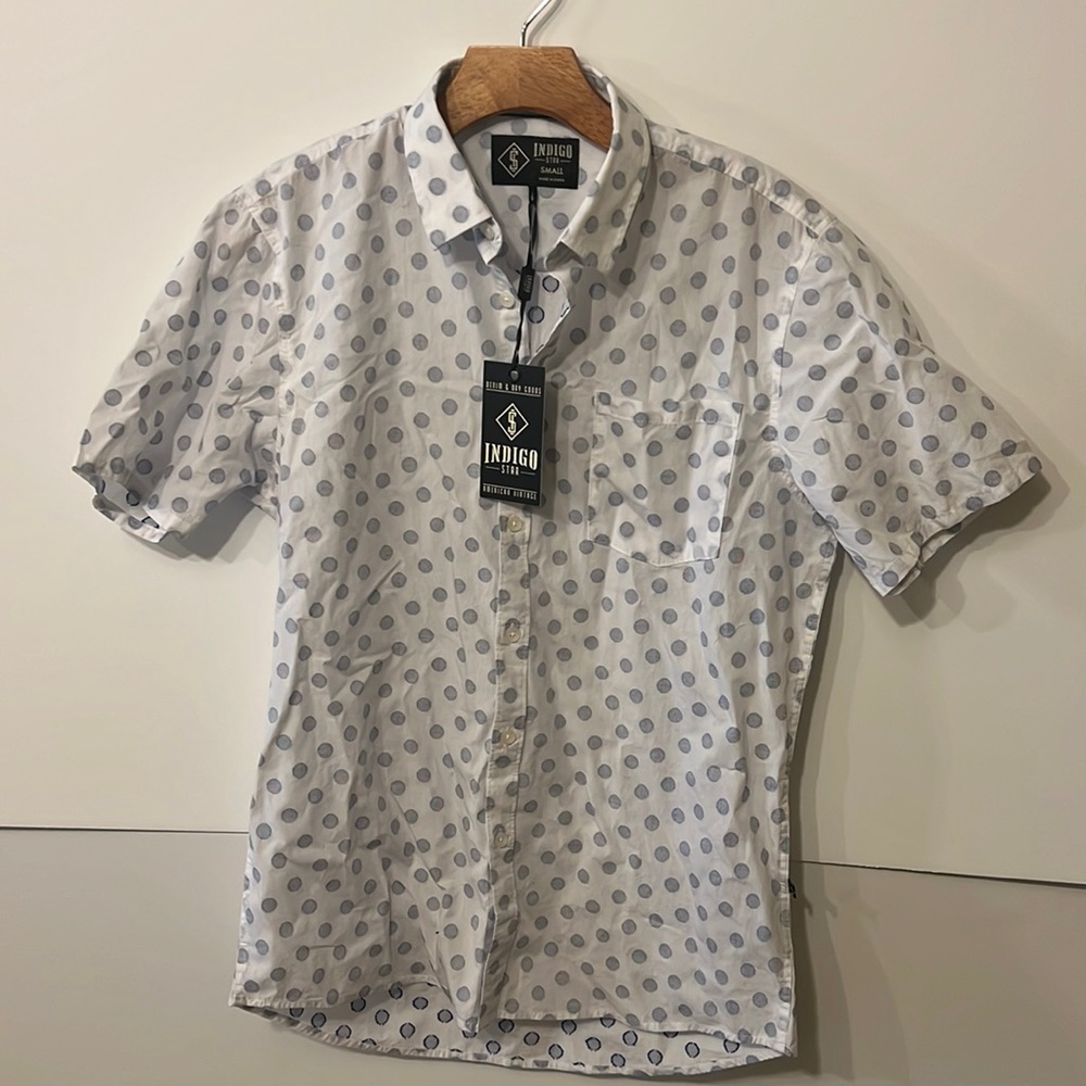 Indigo Star button down short sleeve shirt dots Small